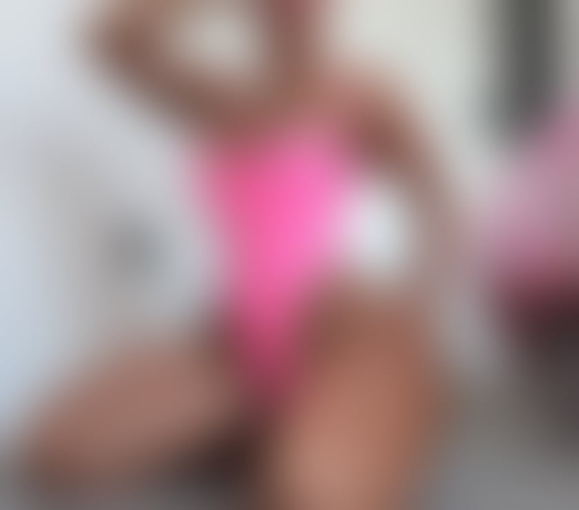 Escorts Leeds City Centre Leeds - Photos for Your natural uk shorty