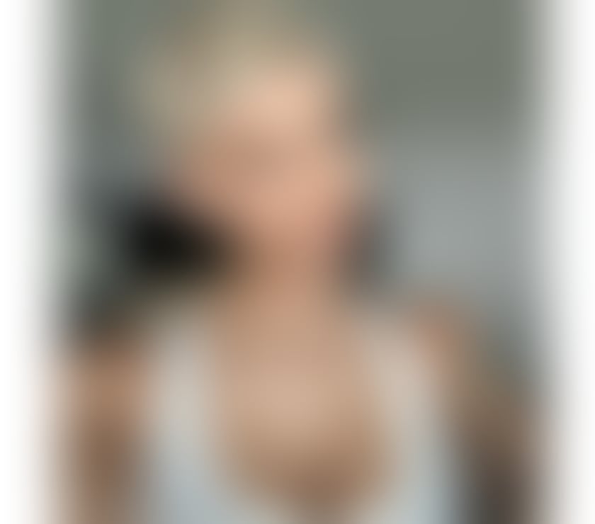 Escorts and Massages Croydon Croydon - Photos for 🔞🔥 🥳party GIRL🥂REAL and frien