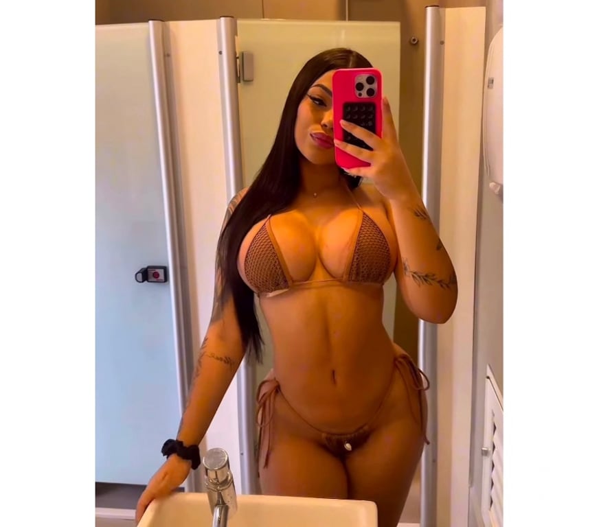Escorts Bristol Bristol City Centre - Bristol - Photos for ❤️‍🔥Paola Stunning Brazilian Brunette 🍒