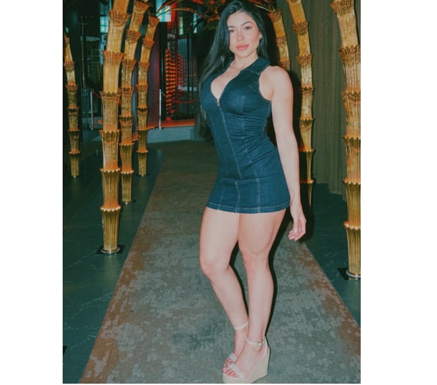 Escorts East London Gants Hill Station - East London - Photos for EXOTIC BIG BOOTY BRAZILIAN PARTY GIRL SCARLETT