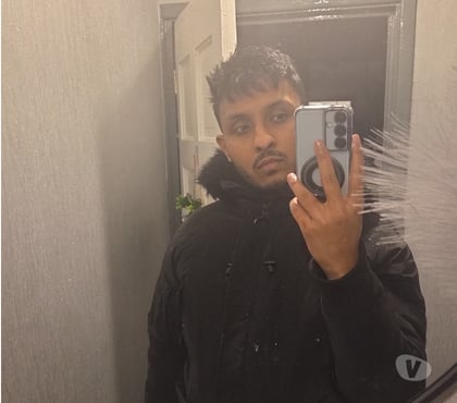 Gay escorts Manchester City Centre Manchester - Photos for Cute brown asian lad in Manchester