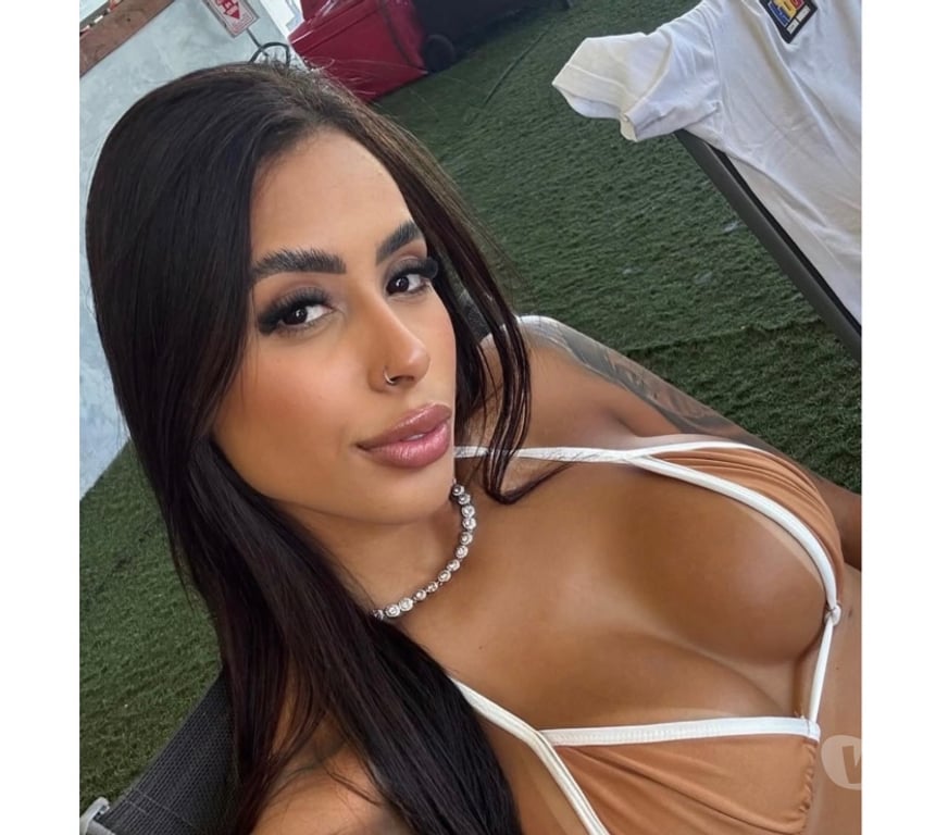 Escorts South West London Earlsfield - South West London - Photos for 🔥 SENSUAL, ATTRACTIVE AND CHARMING BRUNETTE 💋