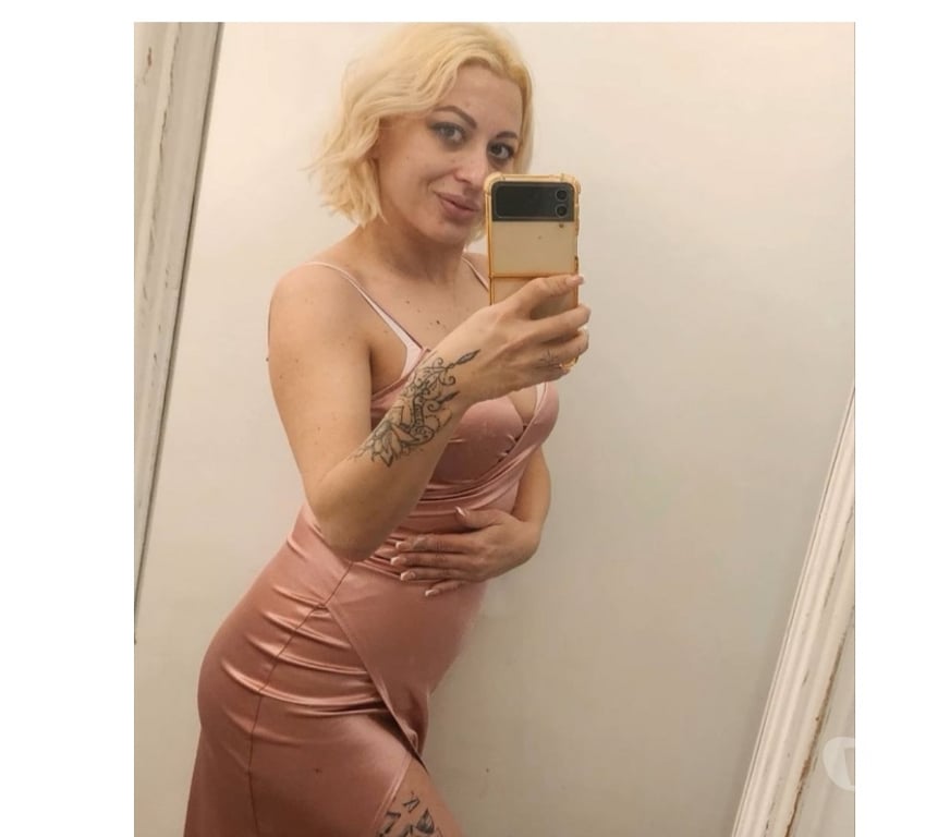 Escorts North West London Dollis Hill - North West London - Photos for 🩷🩷Blonde Mia🩷🩷