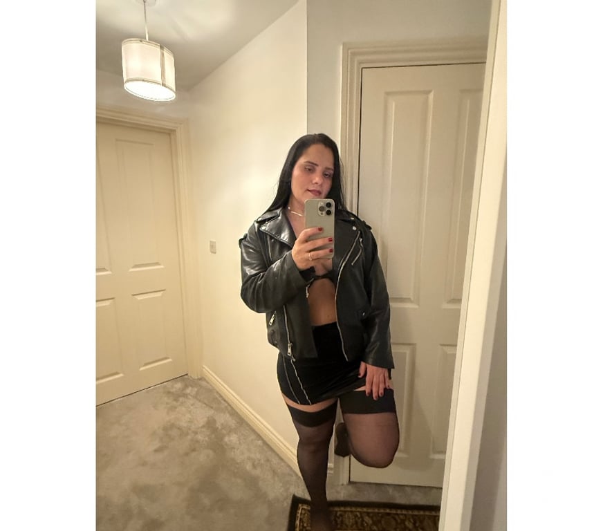 Escorts South East London South Norwood - South East London - Photos for ✨🌹Melissa Brazilian Hot🌹✨GFE❤️‍🔥PARTYGIRL