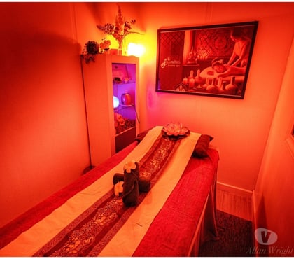  Escorts Mold Flintshire - Wales - Photos for thai massage and spa