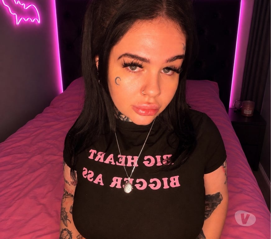 Adult Entertainment Greater Manchester Manchester - Photos for GOTH P4WG & Fetish friendly 🖤 TG: GoddessAH 🖤