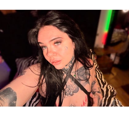 Adult Entertainment Manchester City Centre Manchester - Photos for GOTH BADDIE SWITCH 🖤 Telegram GoddessAH 🖤