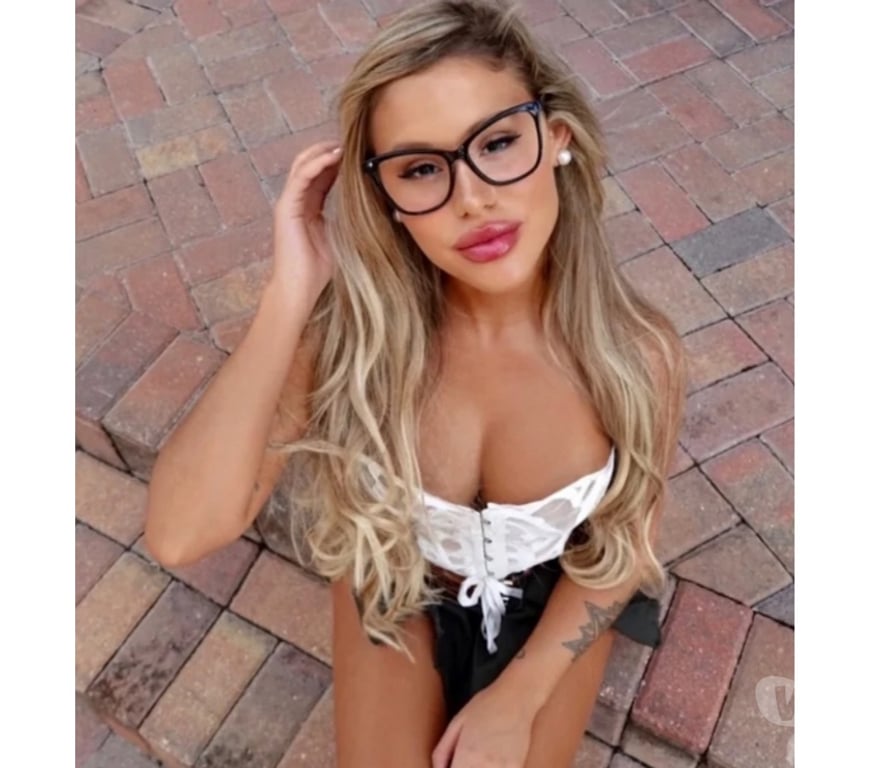 Escorts Dorset Bournemouth, Christchurch and Poole - Photos for CELINE 💣 PORNEXPERIENCE 💣 GFE PARTY GIRL 💣