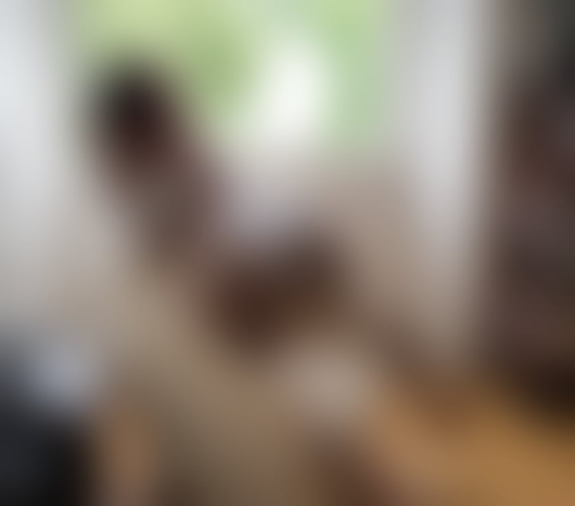 Escorts Central London Tottenham Court Road - Central London - Photos for Ebony Canadian Emily back in ZONE 1 Central London