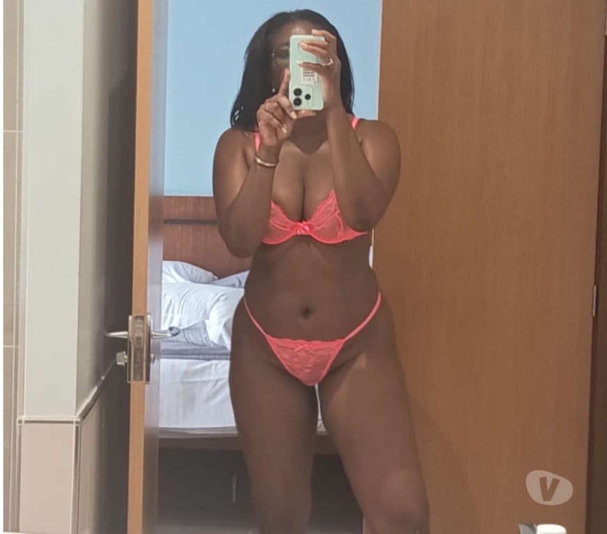 Escorts Central London Tottenham Court Road - Central London - Photos for Ebony Canadian Emily back in ZONE 1 Central London