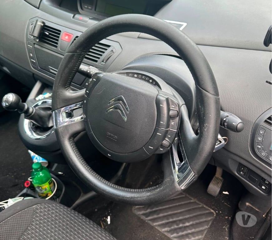 used cars for sale South East London Bromley - Photos for Cars for sale in Bromley