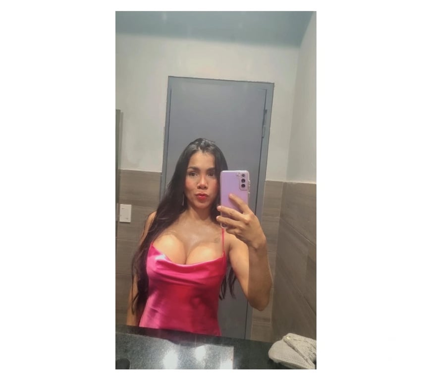 Escorts Surrey Epsom and Ewell - Photos for Carolina hot 🔥 greedy, and very delicious 😋😈