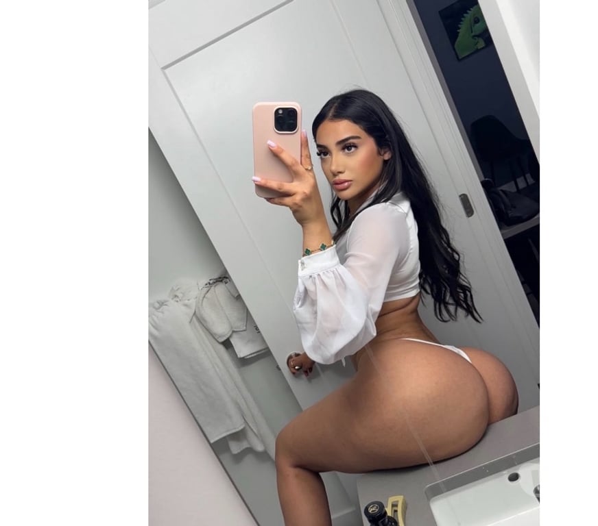 Escorts South East London Hither Green - South East London - Photos for 🌹 hot & sensual Karla 🌹 best service