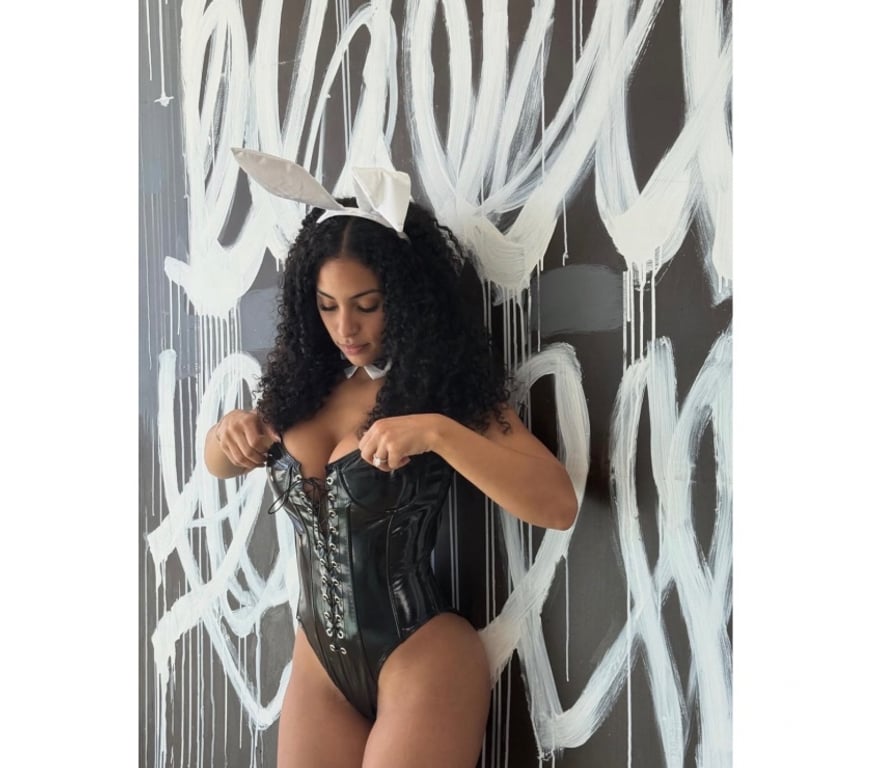 Escorts North West London Park Royal - North West London - Photos for SEXY, ATTRACTIVE AND DELICIOUSLY IRRESISTIBLE 🔥