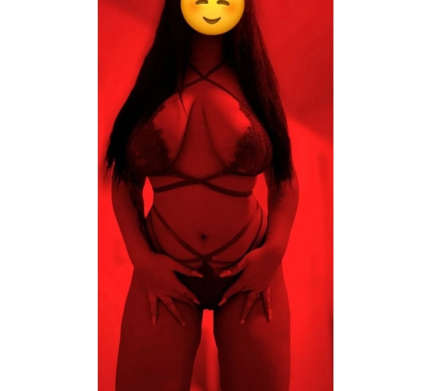 Escorts Barnet Edgware Station - Barnet - Photos for Hello guys New party Amira