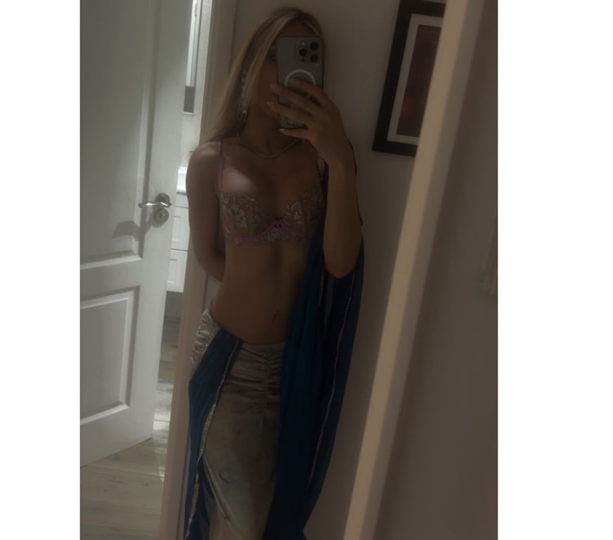 Trans Escorts West Midlands Birmingham - Photos for Ts DreamDoll Khalifa last few nites TOP VIDCALLVERIFY