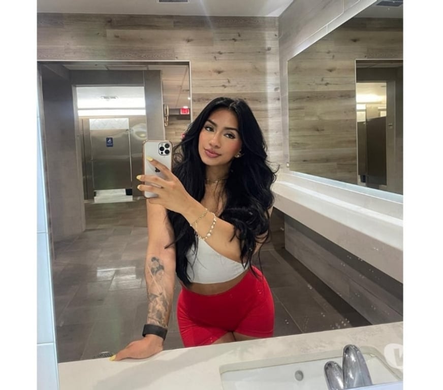 Adult Entertainment Edinburgh Edinburgh - Edinburgh - Photos for YOUR ONLYNE DREAM 😍TABOO PHONE CHAT