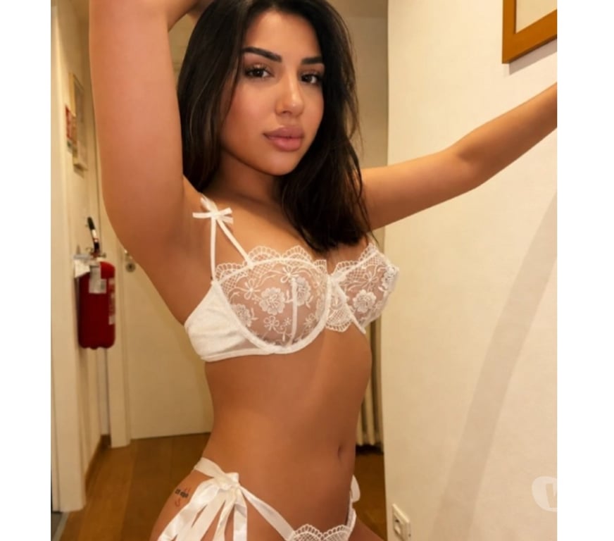 Escorts East London Havering - Photos for Lola ✨💗 BRAZILIAN NEW LONDON ✨💗 OUTCALL