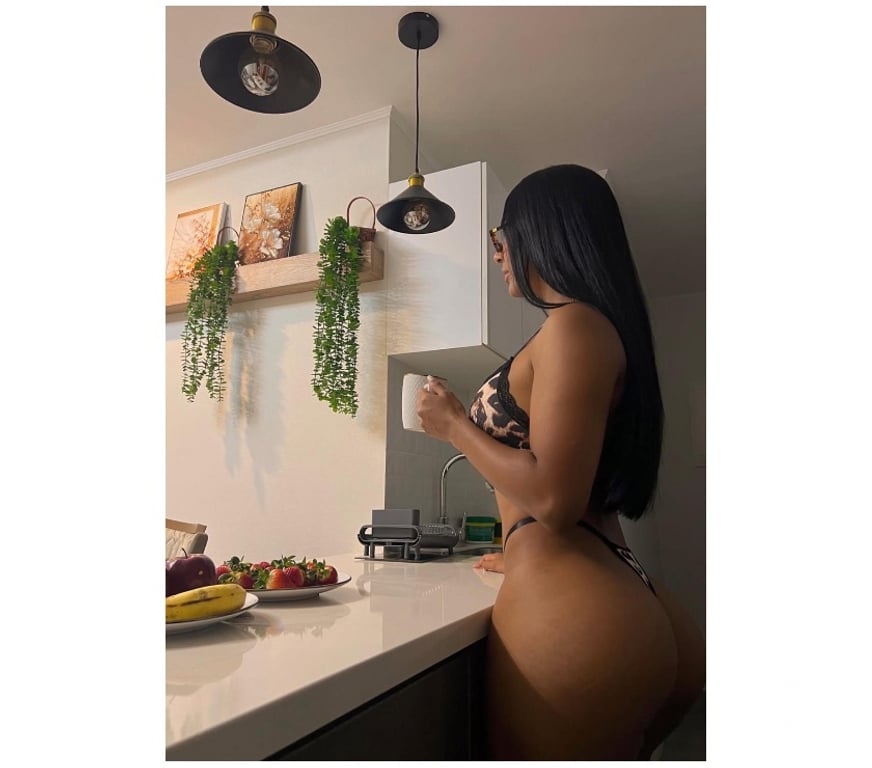 Escorts South East London Camberwell - South East London - Photos for NEW ARRIVAL🛬HORNY LATINA👅BEST HOT SERVICE