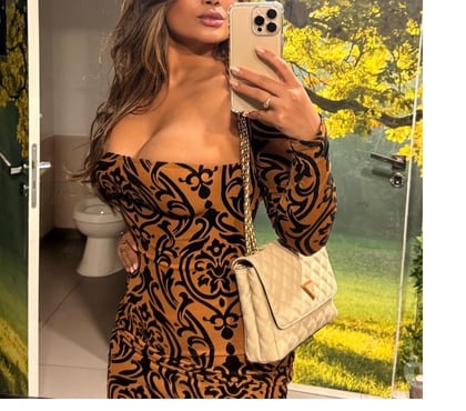  Escorts & Erotic Massage Colliers Wood South West London - Photos for NEW BRAZILIAN PARTY GIRL 🥰🇧🇷
