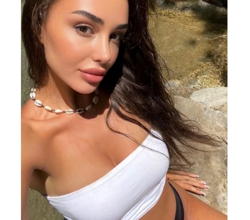 Escorts North West London Queensbury - Harrow - Photos for Christina 🍑 New escort 💞 Available Outcall