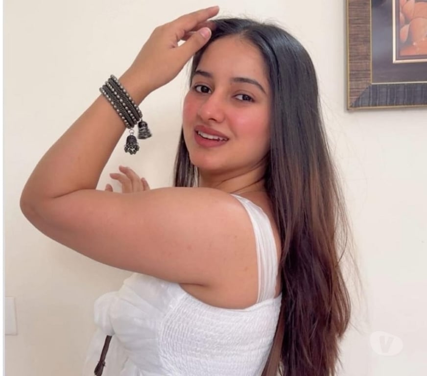 Escorts West Midlands Birmingham - Photos for Indian Punjabi Girl Available in City Telegram : @sanna1444
