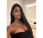 HOT AND SEXY BRUNETTE READY FOR YOU 🔥💋