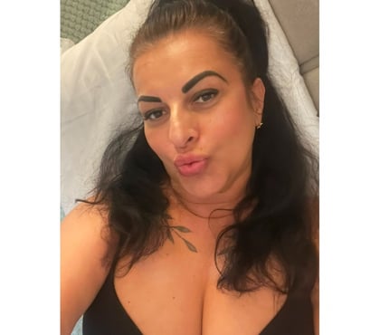 Escorts and Massages Gillingham Medway - Kent - Photos for Mature curvy lady for you ♥️ no rush ♥️