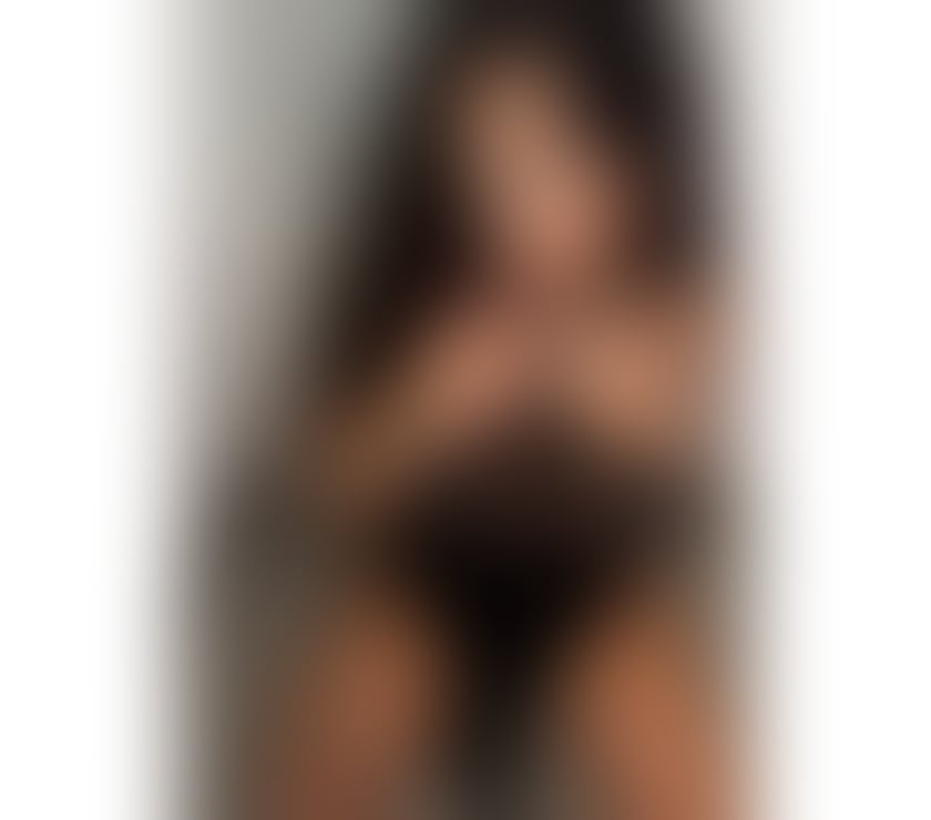 Escorts Surrey Surrey Heath - Photos for New in town ella party best service