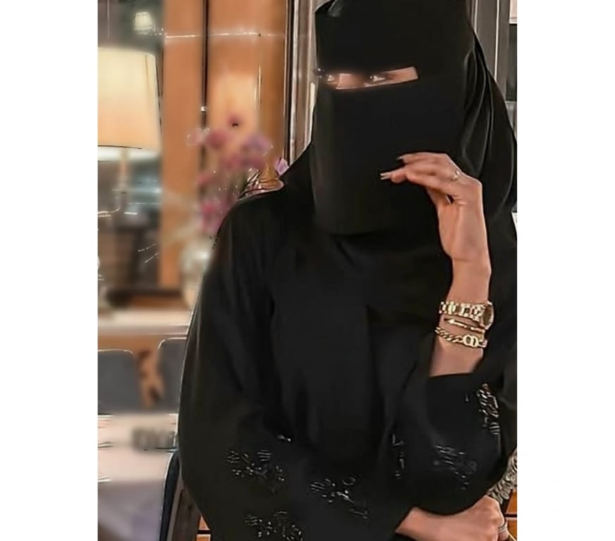 Escorts West Yorkshire Leeds - Photos for British nikaabi- outcalls only min 1.5hr