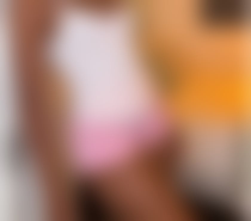 Escorts East London Canary Wharf - East London - Photos for 19 YR BRITISH 5’4 PANSEXUAL EBONY
