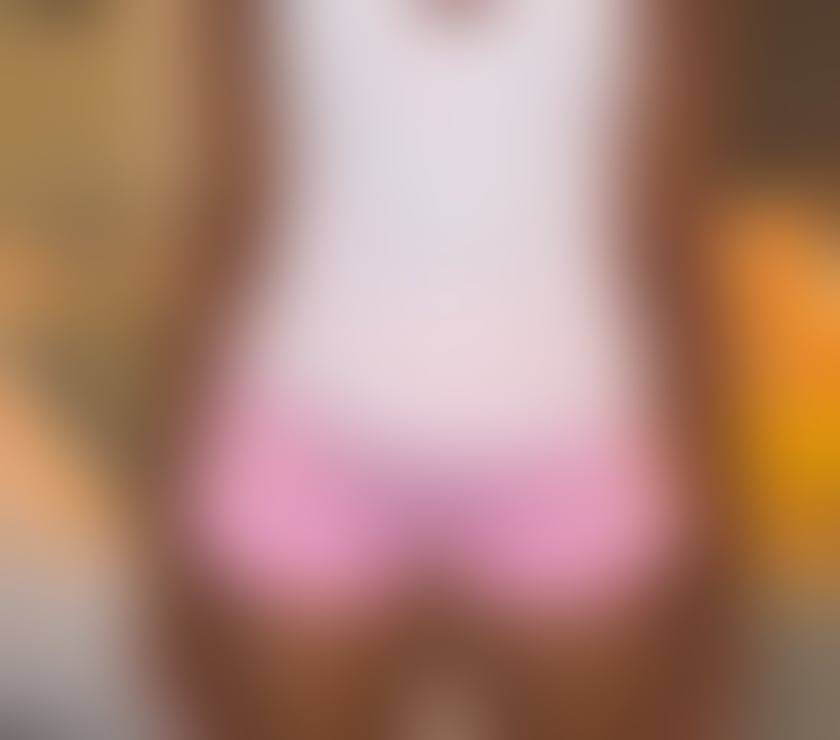 Escorts East London Canary Wharf - East London - Photos for 19 YR BRITISH 5’4 PANSEXUAL EBONY