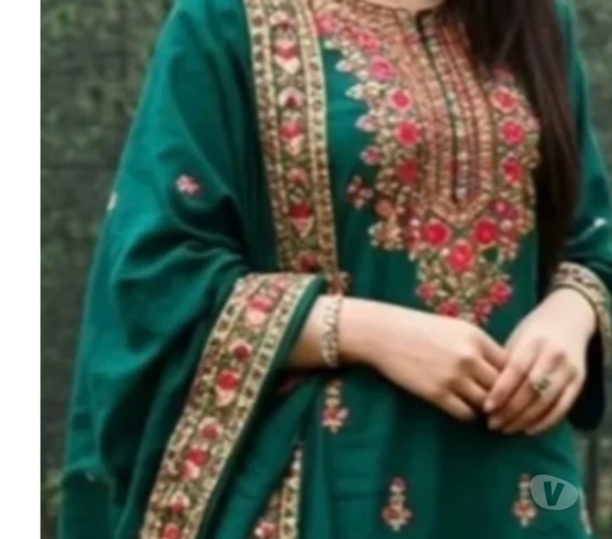 Escorts West Midlands Birmingham - Photos for Sofiya British Pakistani