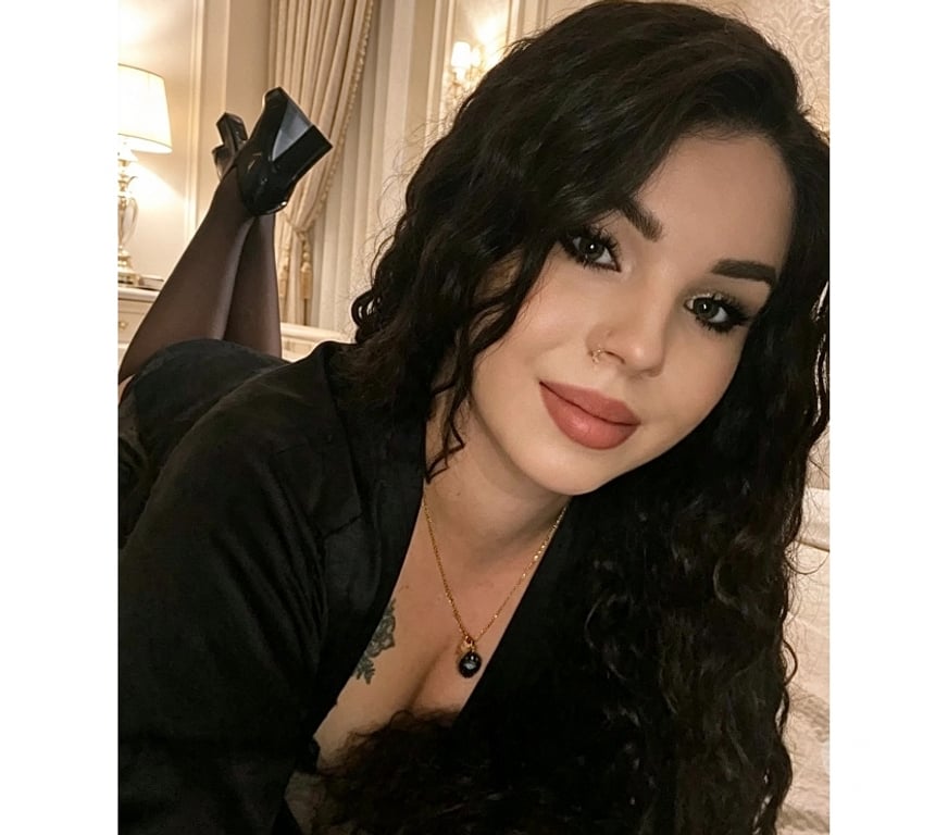 Escorts South Yorkshire Sheffield - Photos for sexy Lola just arrive to Sheffield