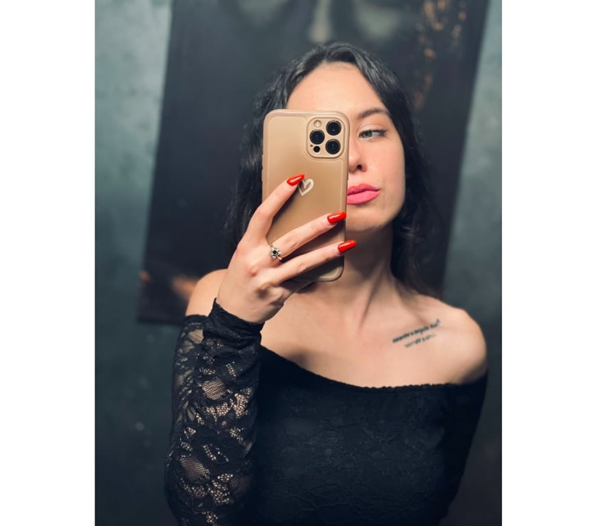Escorts Aberdeen Aberdeen City Centre - Aberdeen - Photos for Elegant companion available for outcalls❤️💜❤️💜