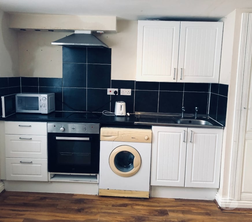 Property to Rent Kent Dover - Photos for studio flat to let in Dover near town centre available now