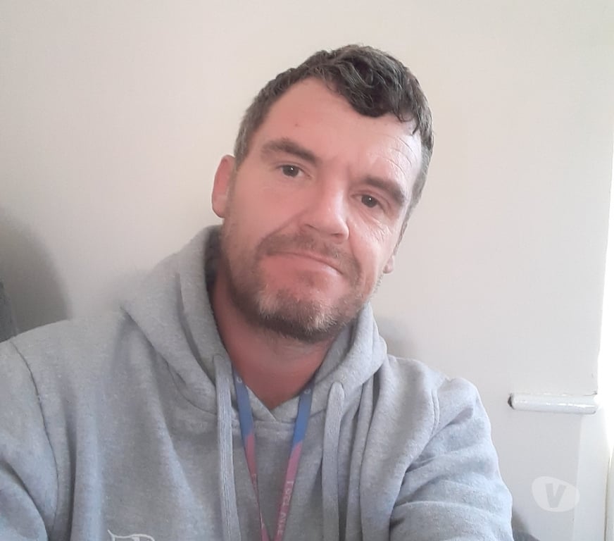 make friends online Lancashire Blackpool - Photos for Writing partner friend required