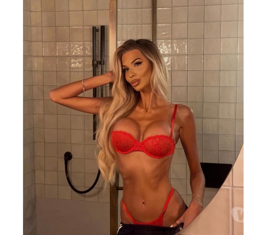 Escorts South Yorkshire Sheffield - Photos for Reina 👸 I LIKE PARTY 🥳🎉