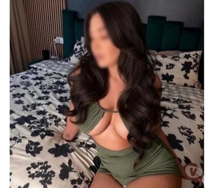 Escort Farnborough Rushmoor - Photos for Tania Deluxe Sophisticated , Pasion Naturally Elegant
