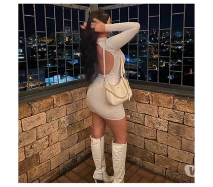 Escorts Farnborough Rushmoor - Photos for Carla big tits curvy gf experience party girl
