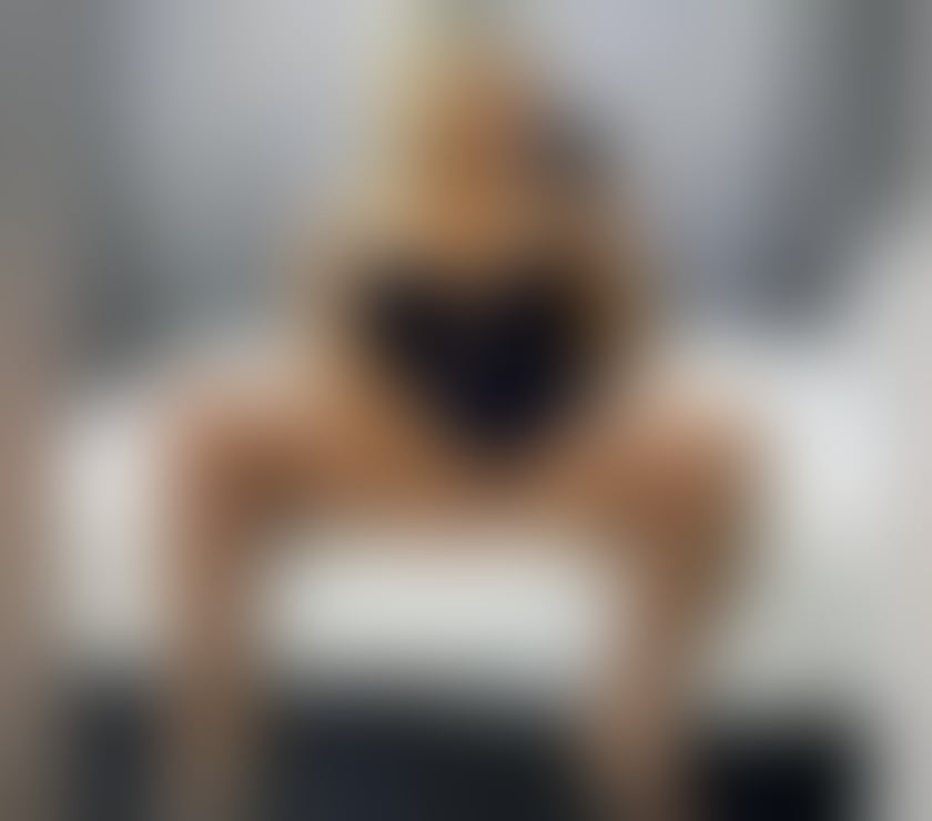 Escorts Lancashire Burnley - Photos for Sendy new in town best services😍🥰