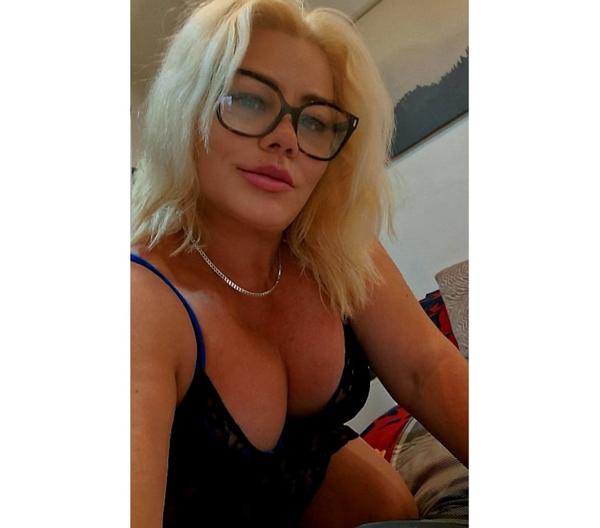 Escorts North London Wood Green - North London - Photos for Sexy Alexa party grils 💯edmondton best bj