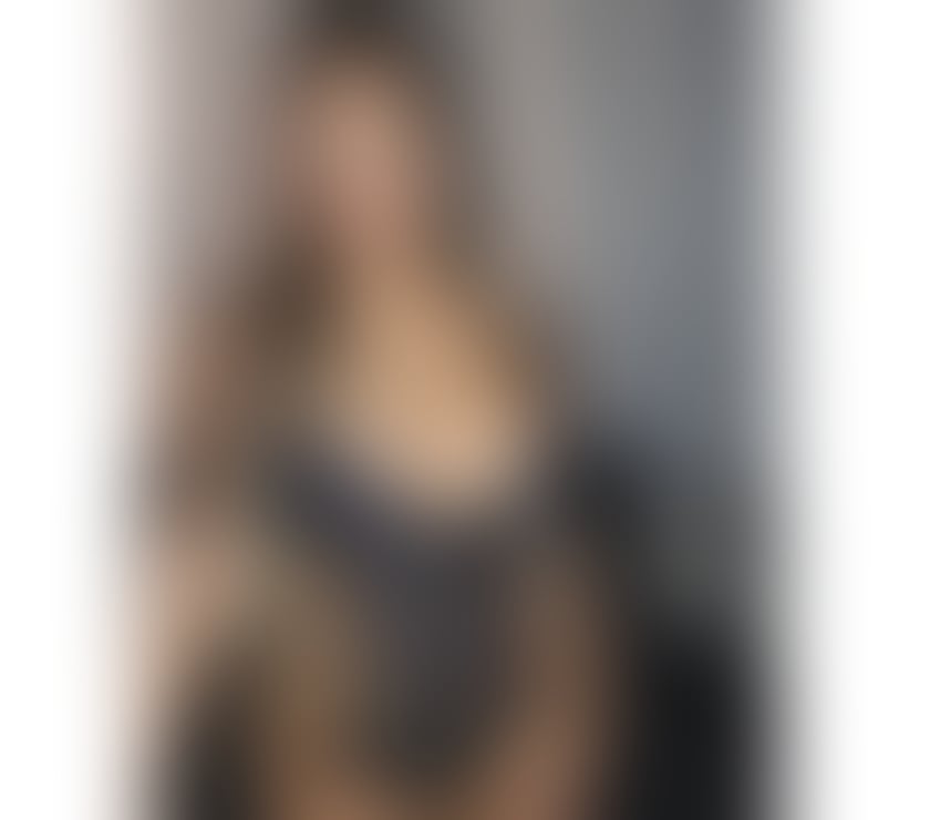 Escorts East London East Ham - East London - Photos for 🩷BIG TITI LANA🩷