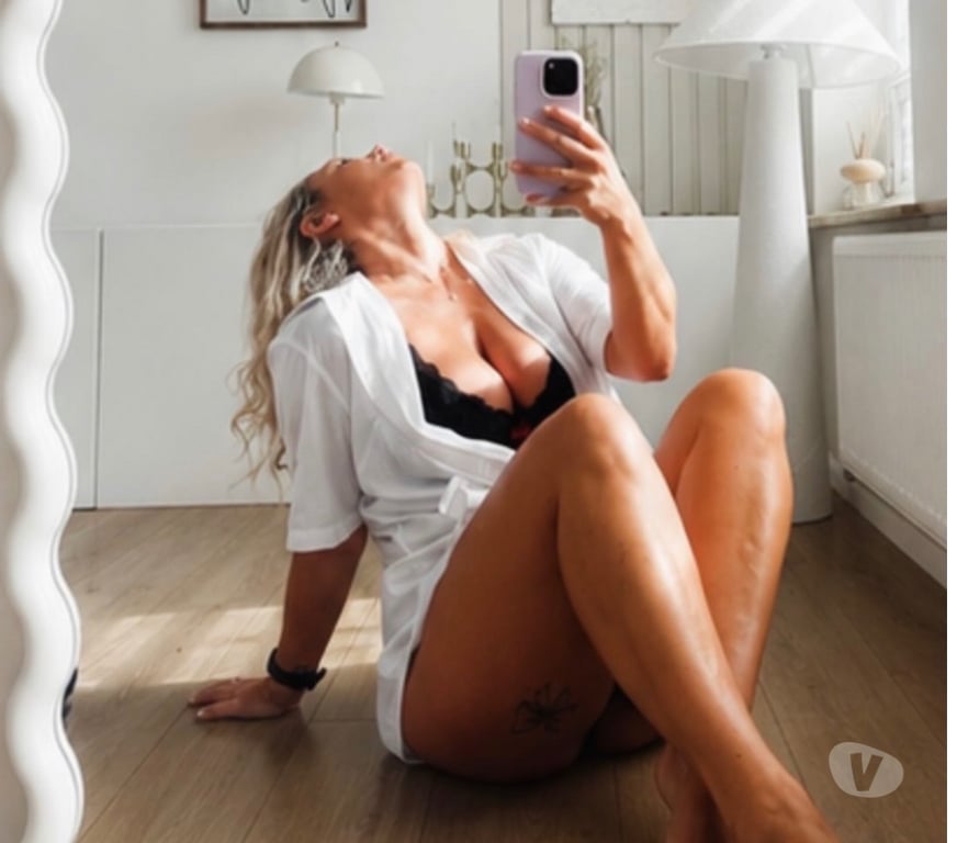 Escorts Essex Southend-on-Sea - Photos for Ally😍inn&out😈full services💯