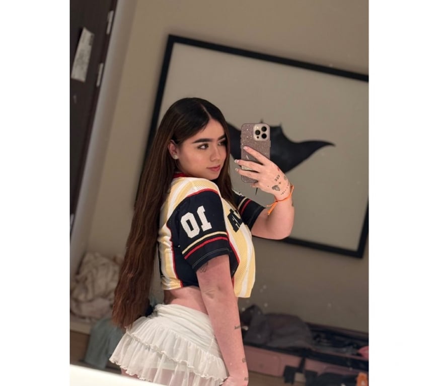 Escorts East London Bromley-by-Bow Station - E3 - East London - Photos for Laura - Brazilian Partyy girl (extras)