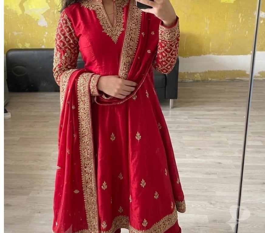 Escorts West Midlands Birmingham - Photos for Gorgeous Indian moon 🌙 available