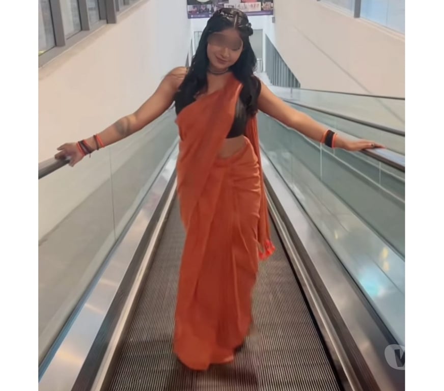 Escorts East London Bow Road Station - East London - Photos for South indian Girl Rina New To Town ❣️ ( WHATSAPP ME)