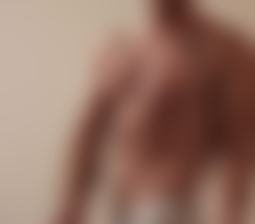 Escorts Buckinghamshire Milton Keynes - Photos for Genuine Gentleman Looking for a Woman for Dating & Good Time
