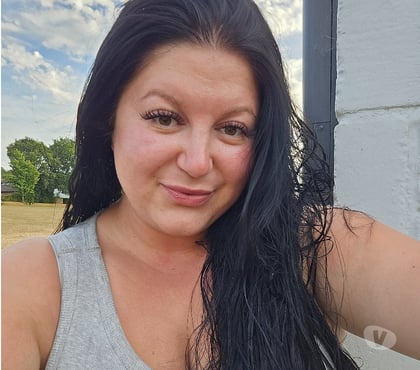 Adult Entertainment Alfold Waverley - Photos for Juicy jess awaiting your message