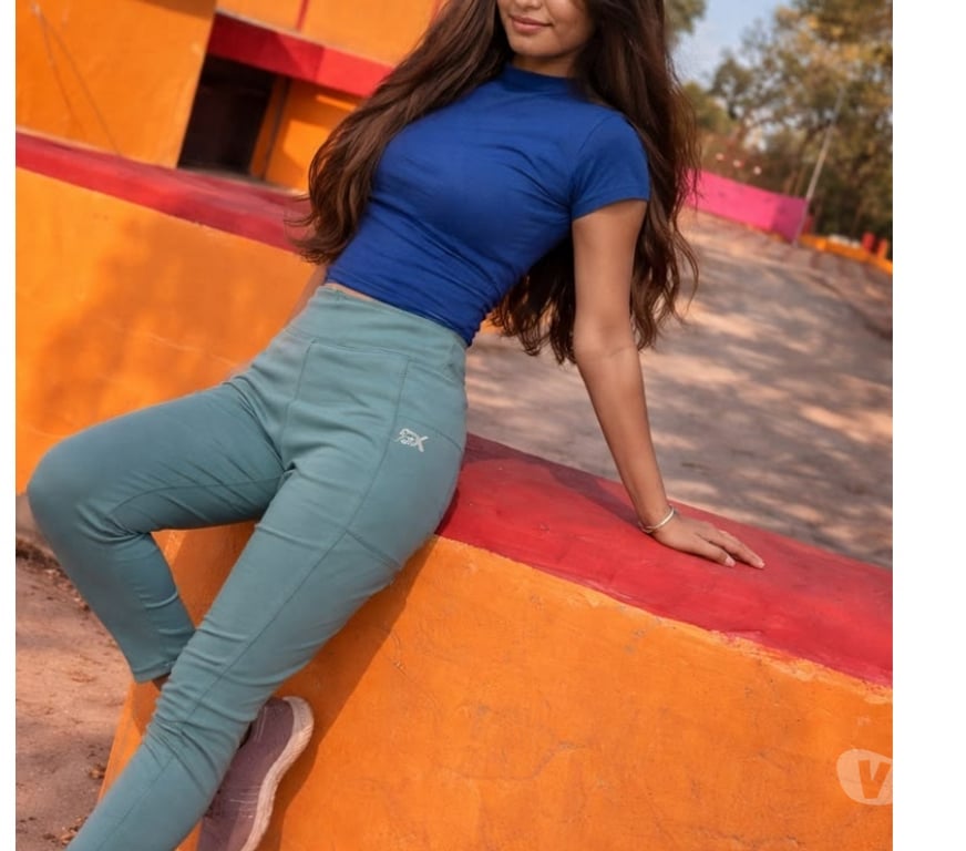 Escorts West Midlands Birmingham - Photos for Kirthi Tamil Indian New in town 🥰🍑💋